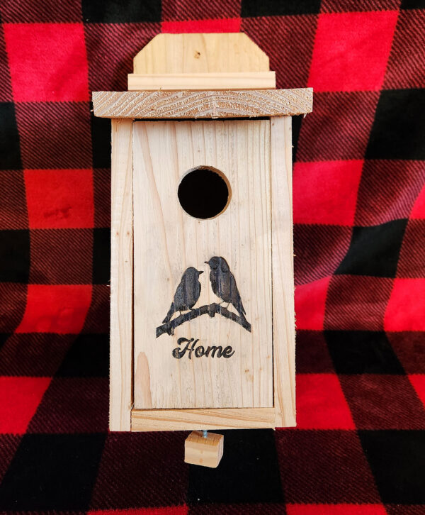 Cedar Bluebird Nesting House